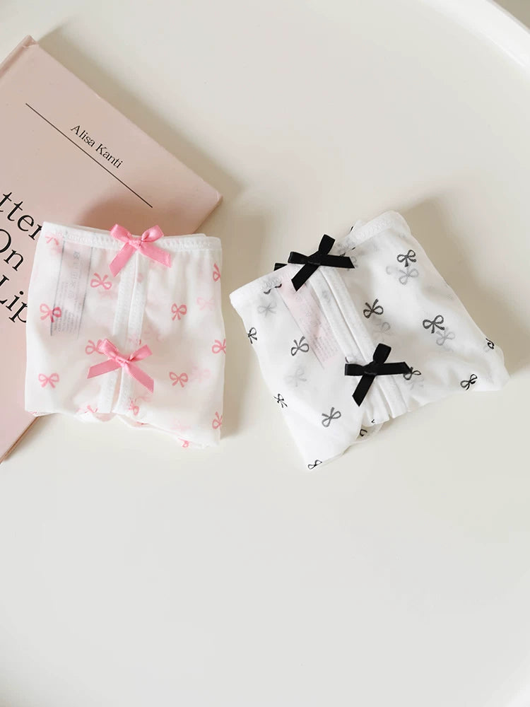 French-Inspired Vintage Panties with Bow Embroidery and Lace Trim