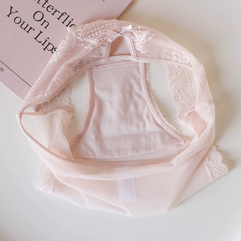 Breathable Floral Lace Low-Rise Panties with Cotton Crotch