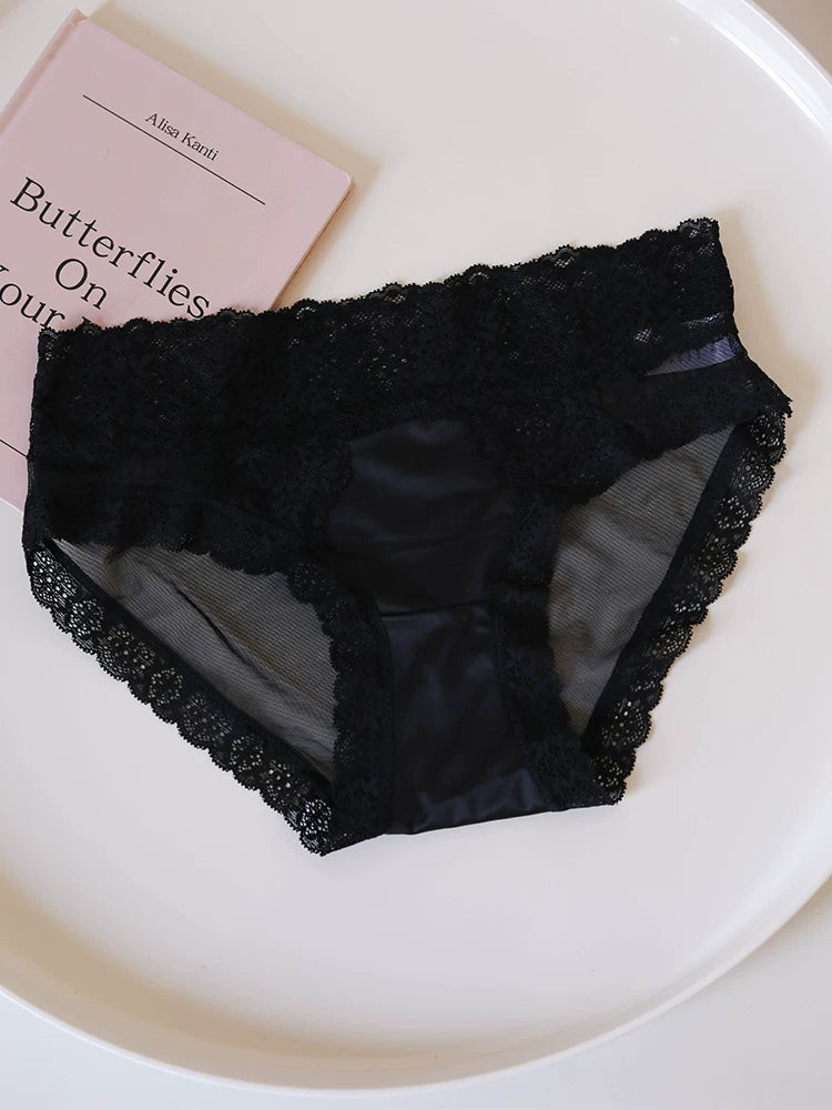 French-Inspired Vintage Sexy Panties with Lace Trim