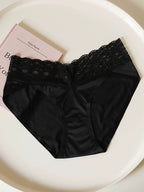 French-Inspired Vintage Seamless Satin Panties with Lace Trim