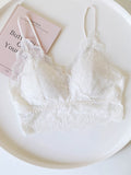 French-Inspired Vintage White Wireless Bandeau Bra with Lace Trim