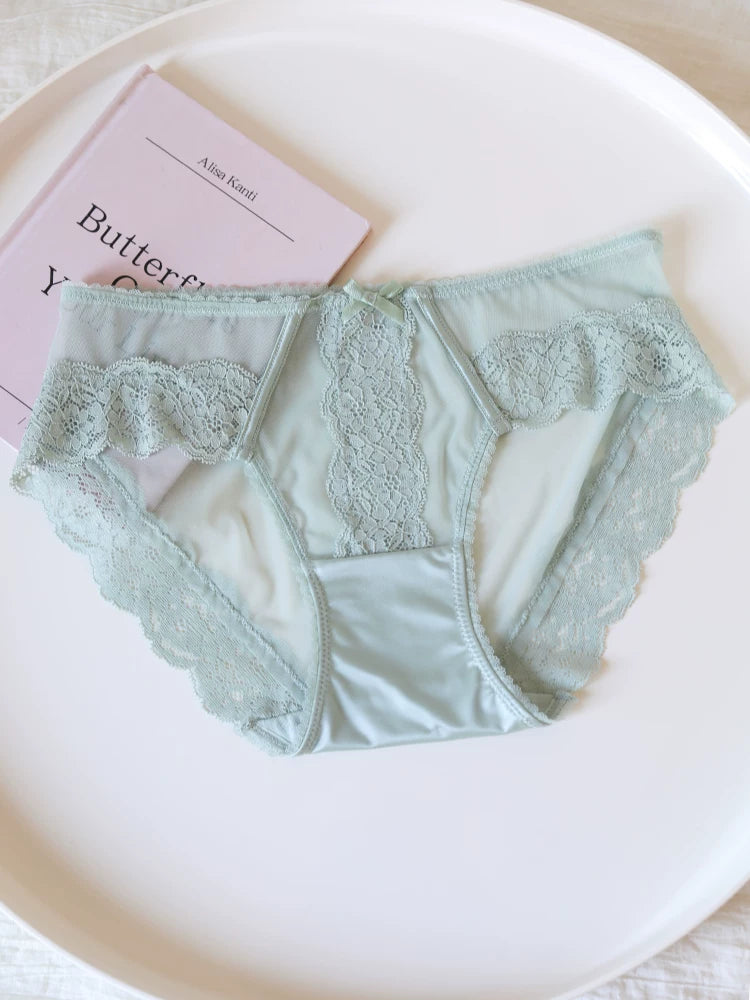 French-Inspired Vintage Panties with Satin Mesh and Lace Trim