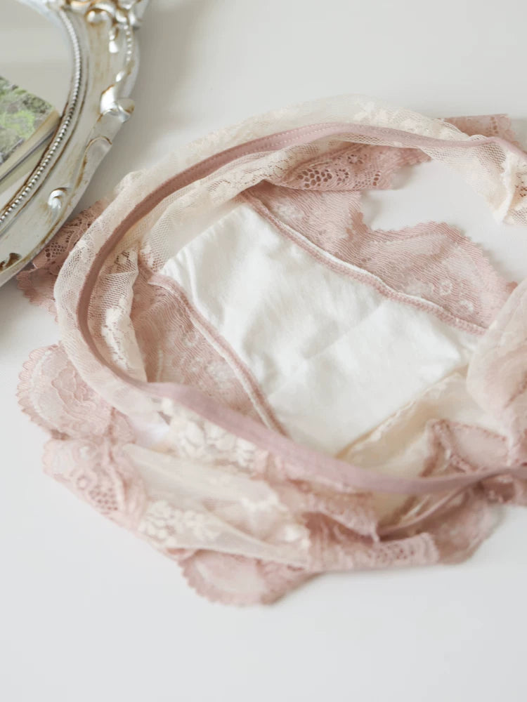 French-Inspired Lace Panties with Mesh Hollow-Out and Pure Cotton Crotch