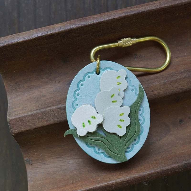 Cute Handmade Leather Flower Keychain Accessory