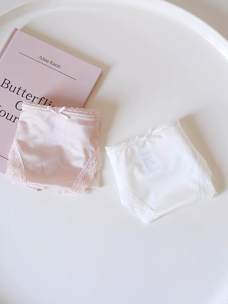 French-Inspired Vintage Panties with Bow Embroidery and Lace Trim