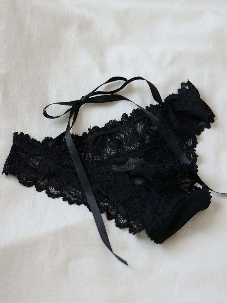 French-Inspired Vintage Low-Waist Triangle Hollow Bow Lace Panties