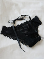 French-Inspired Vintage Low-Waist Triangle Hollow Bow Lace Panties