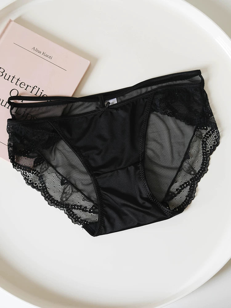 French-Inspired Vintage Mesh Panties with Bow and Lace Trim