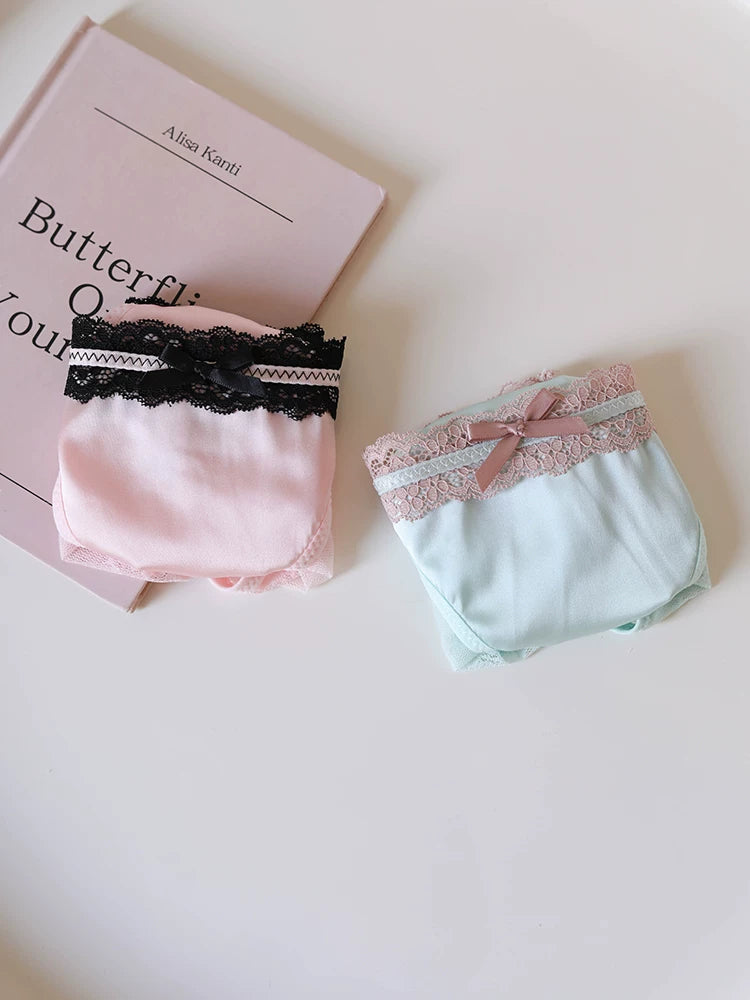 French-Inspired Vintage Panties with Bow and Lace Trim