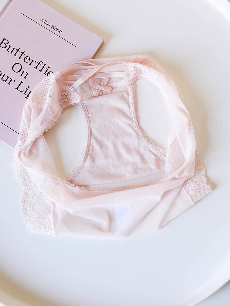 French-Inspired Vintage Mesh Panties with Bow and Lace Trim