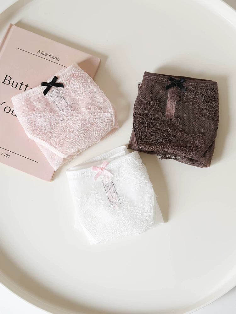 French-Inspired Vintage Panties with Bow and Lace Trim