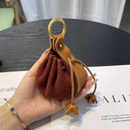 Cute Handmade Cowhide Leather Pull-Out Key Case Accessory