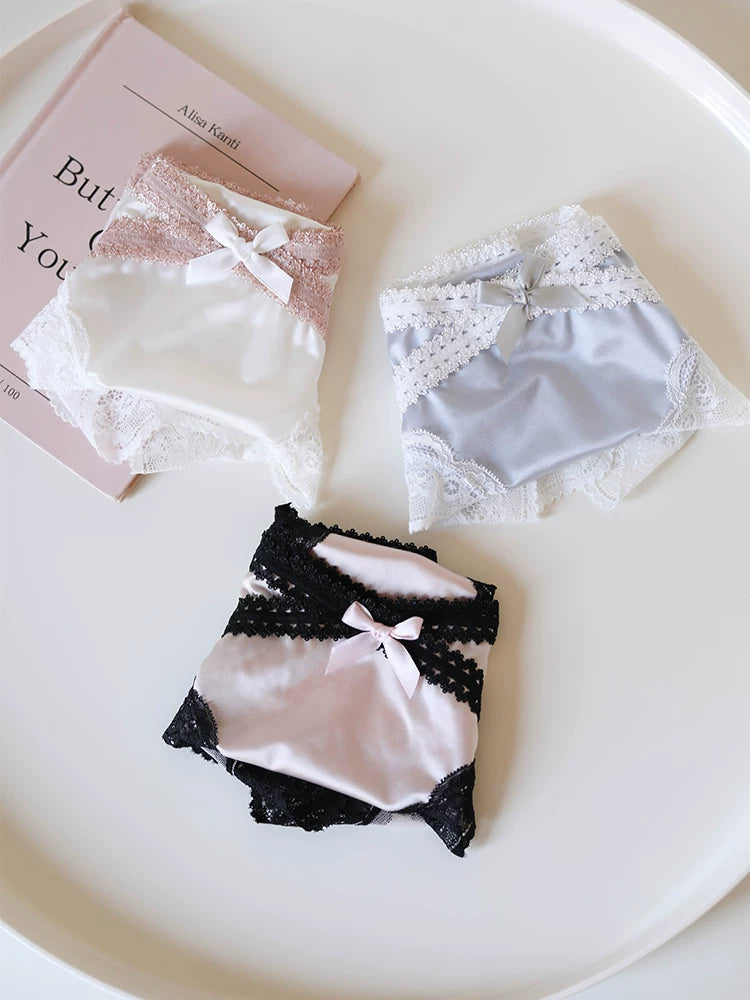 French-Inspired Vintage Color-Blocked Satin Panties with Bow and Lace Trim