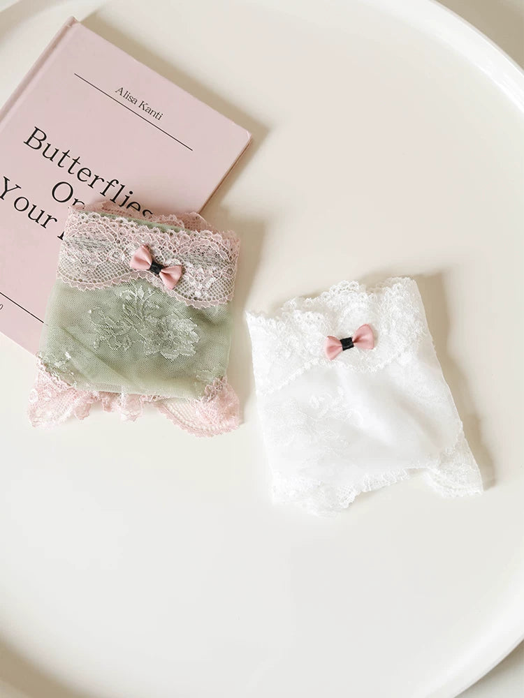 French-Inspired Vintage Panties with Lace Trim