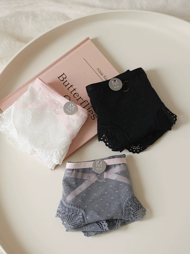 French-Style Lace Panties with Heart Cutout and Mesh Trim