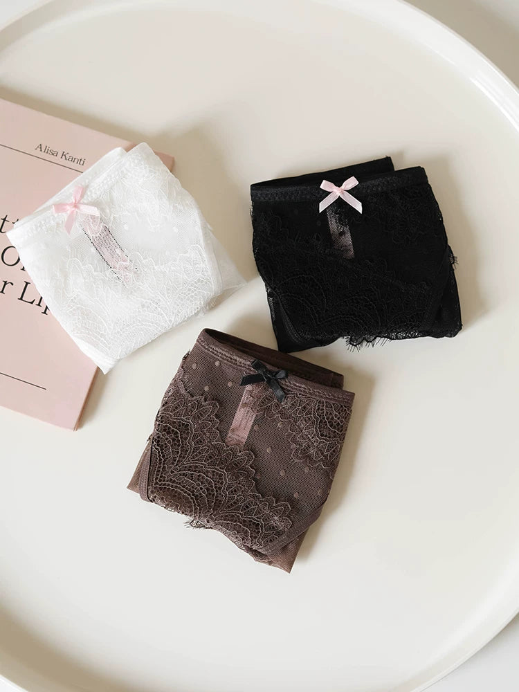 French-Inspired Vintage Panties with Bow and Lace Trim
