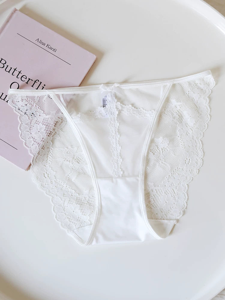 French-Inspired Vintage Mesh Panties with Bow Detail and Lace Trim