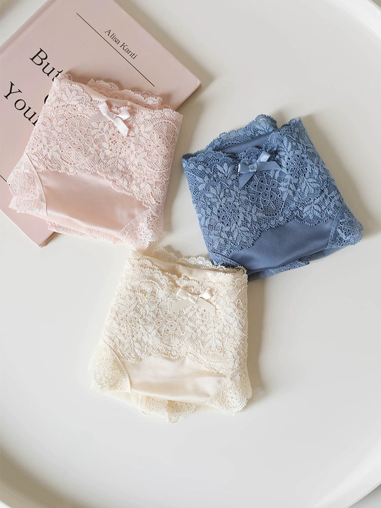 French-Inspired Vintage Pink Panties with Bow Embroidery and Lace Trim