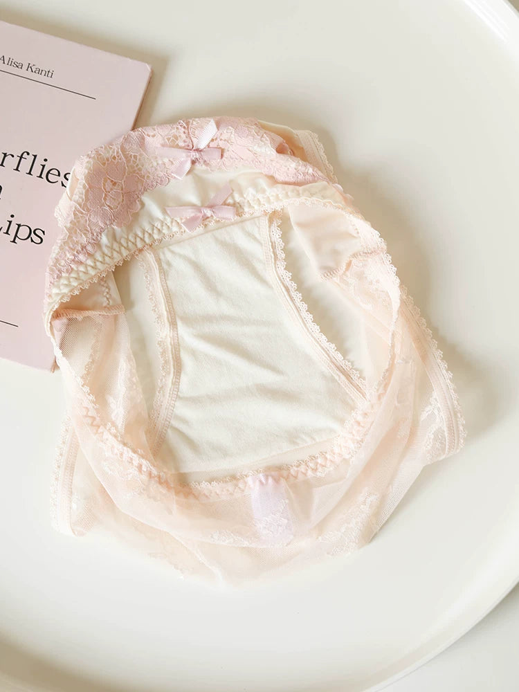French-Inspired Vintage Panties with Bow Detail and Lace Mesh Trim