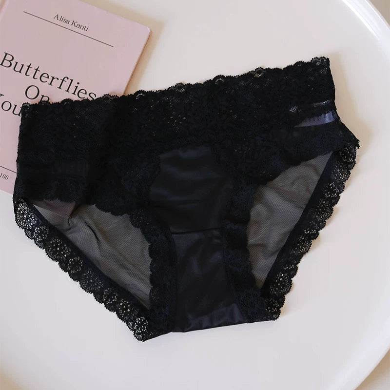 French-Inspired Vintage Sexy Panties with Lace Trim