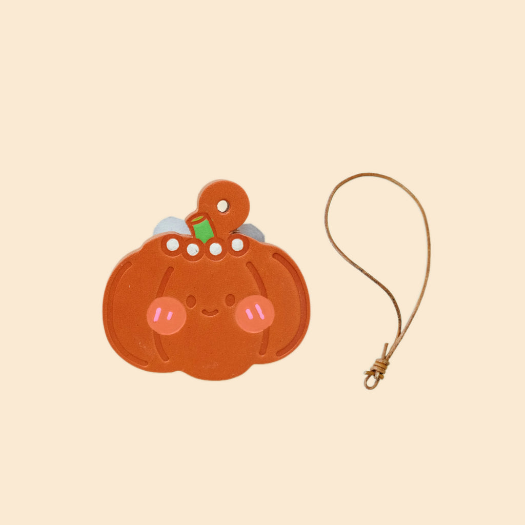Cute Handmade Cowhide Leather Halloween Pumpkin Keychain Accessory