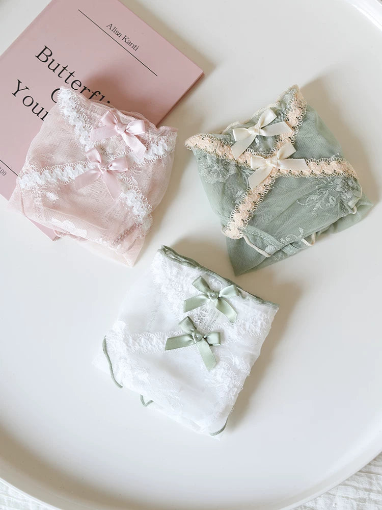 French-Inspired Vintage Mesh Panties with Double Bow and Lace Trim