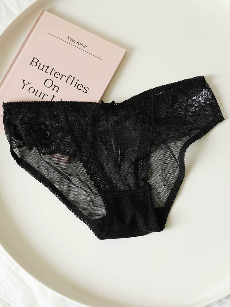 French-Inspired Vintage Panties with Bow Embroidery and Lace Trim