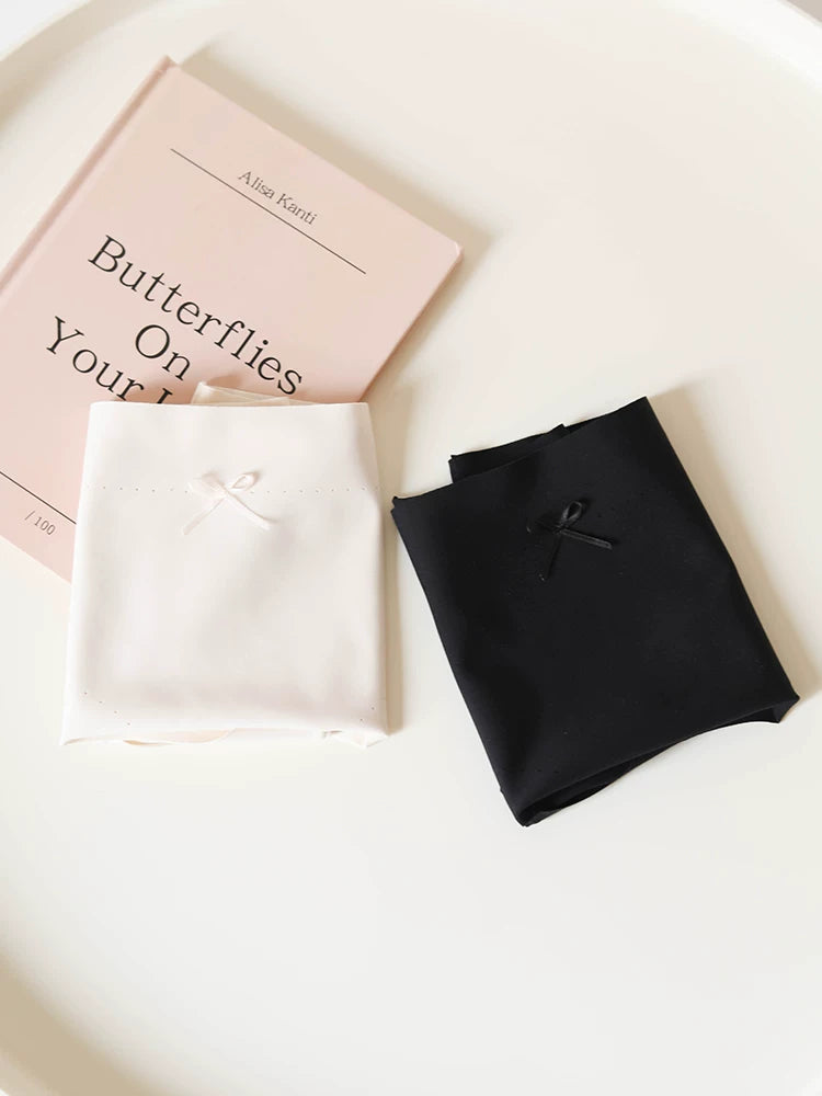 French-Inspired Vintage Panties with Simple Bow and Cotton Crotch