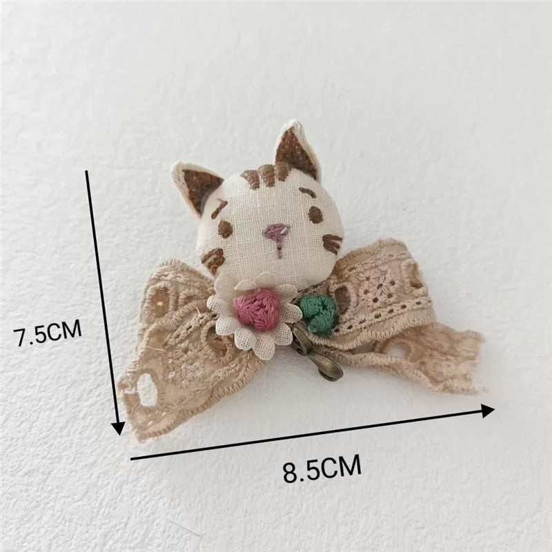 Cute Retro Cloth Embroidered Brooch Pin Accessory
