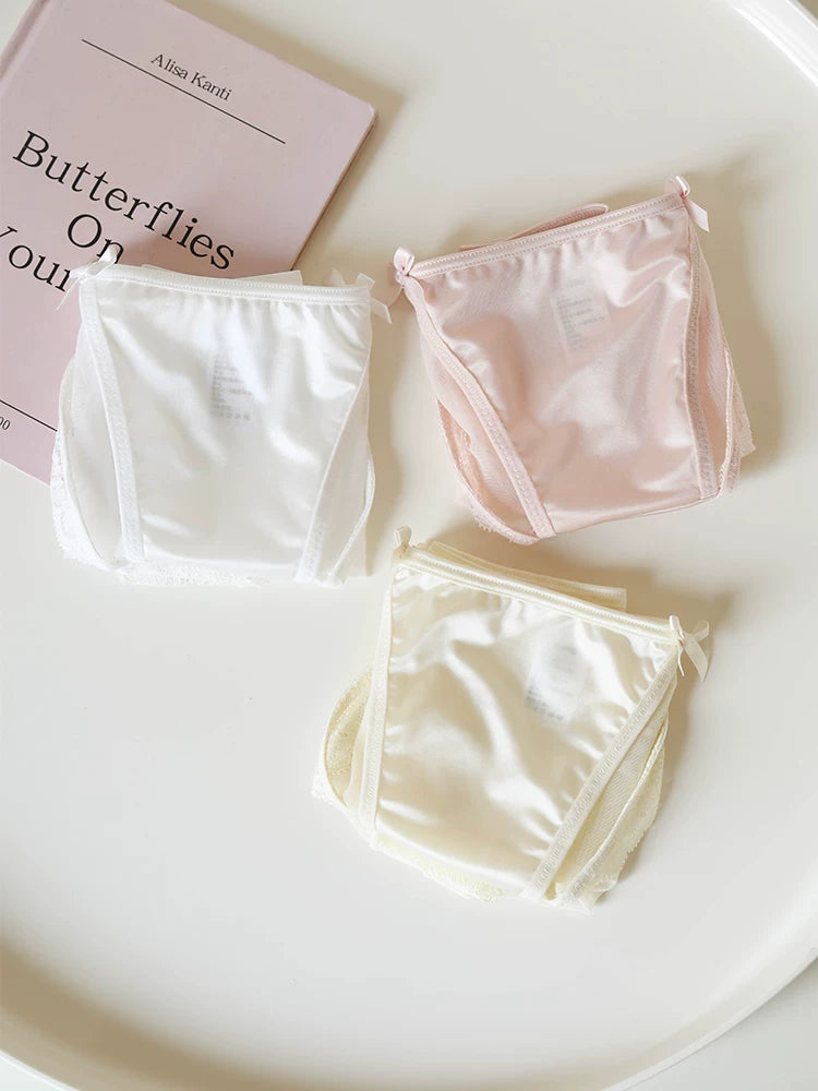 French-Inspired Vintage Panties with Double Bows and Lace Trim