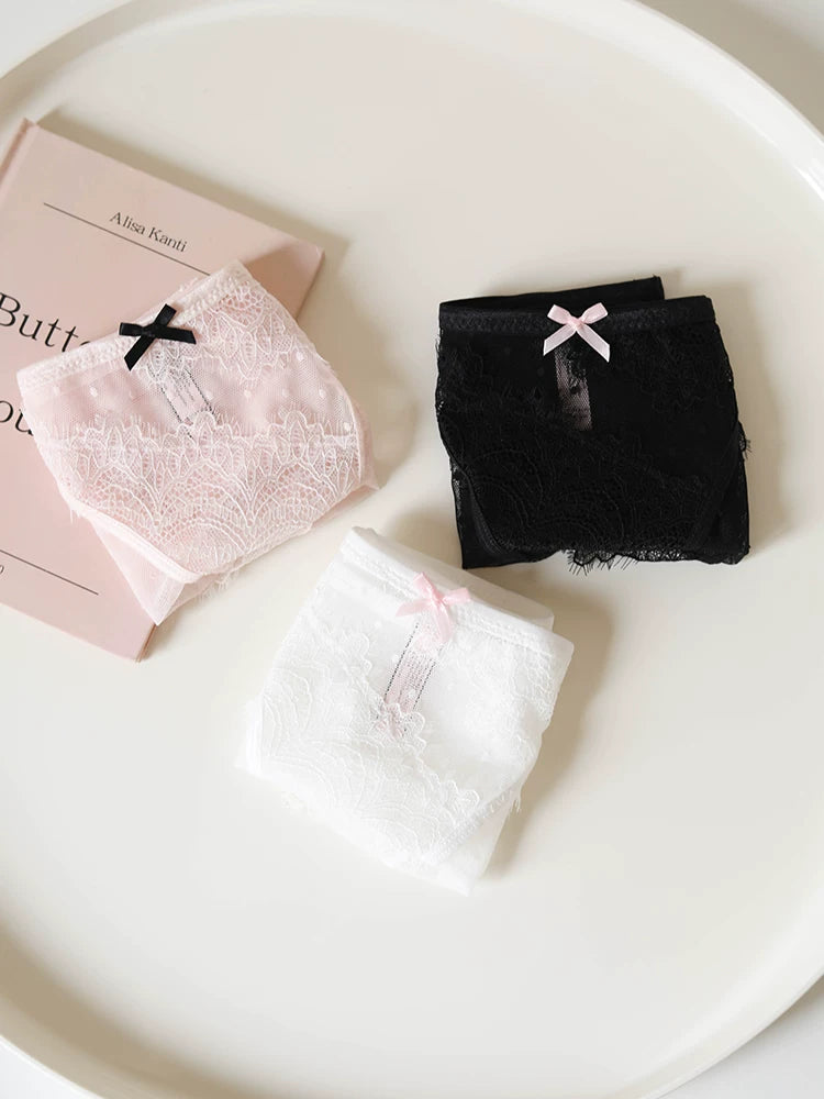 French-Inspired Vintage Panties with Bow and Lace Trim