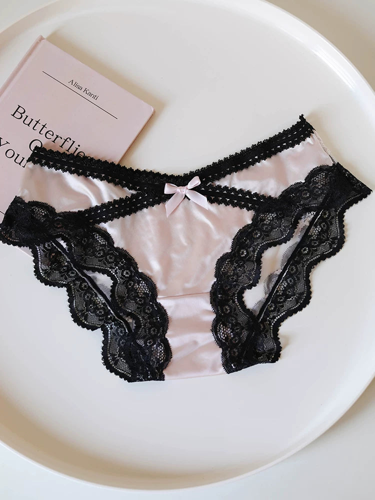 French-Inspired Vintage Color-Blocked Satin Panties with Bow and Lace Trim