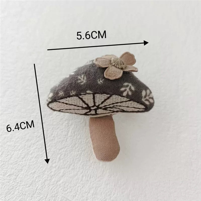 Cute Retro Cloth Embroidered Brooch Pin Accessory