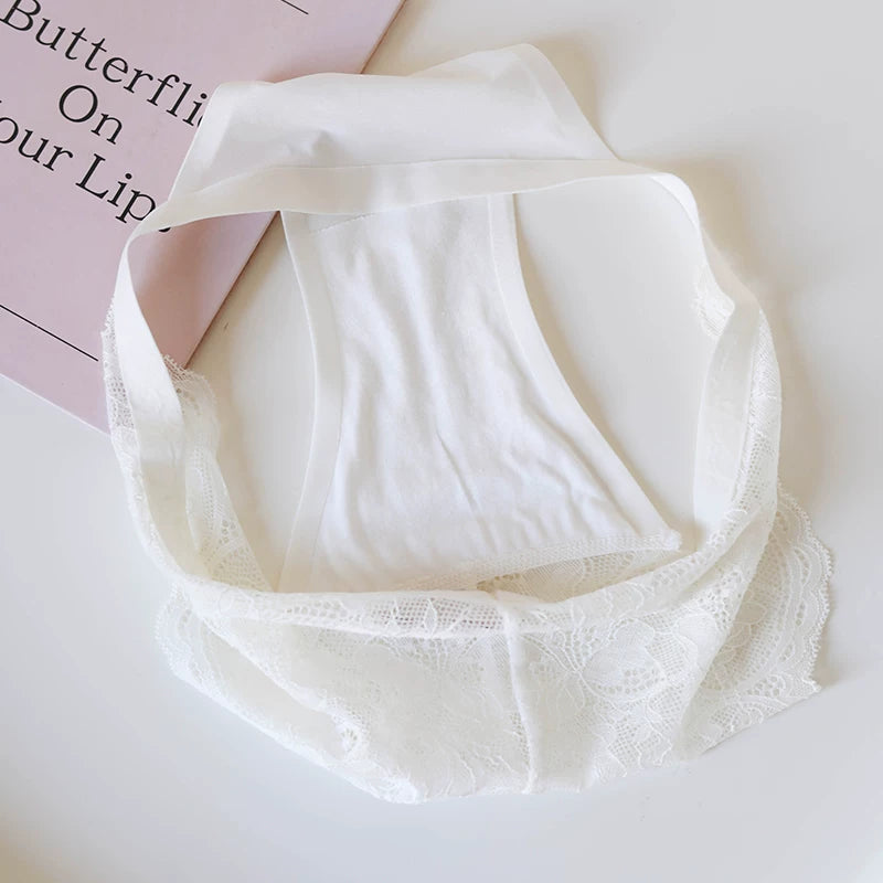 French-Inspired Vintage Low Waist Panties with Lace Trim