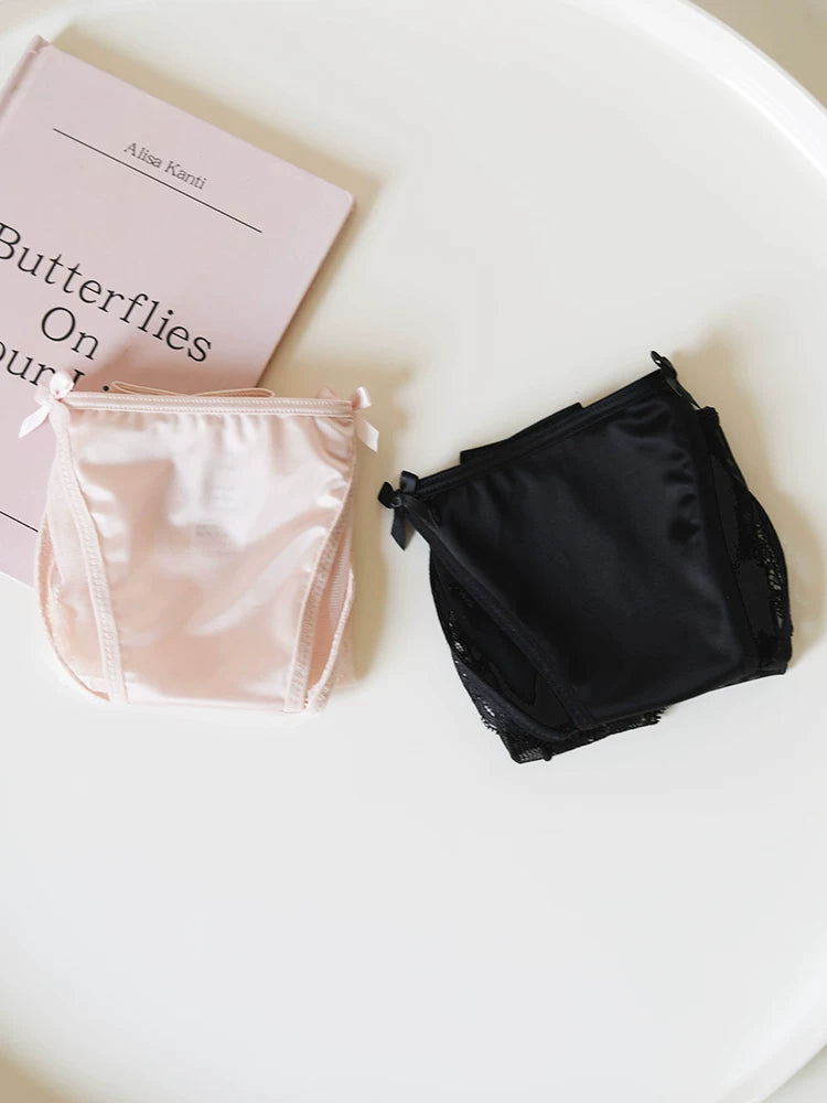 French-Inspired Vintage Panties with Double Bows and Lace Trim