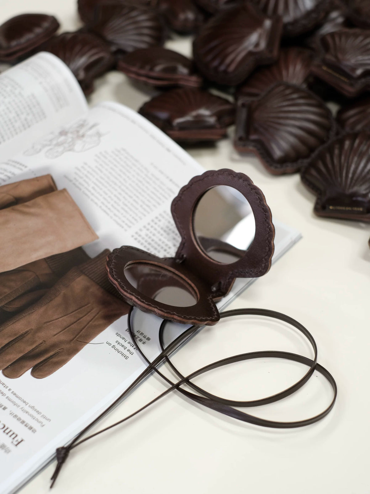 Cute Handmade Cowhide Leather Makeup Mirror Accessory