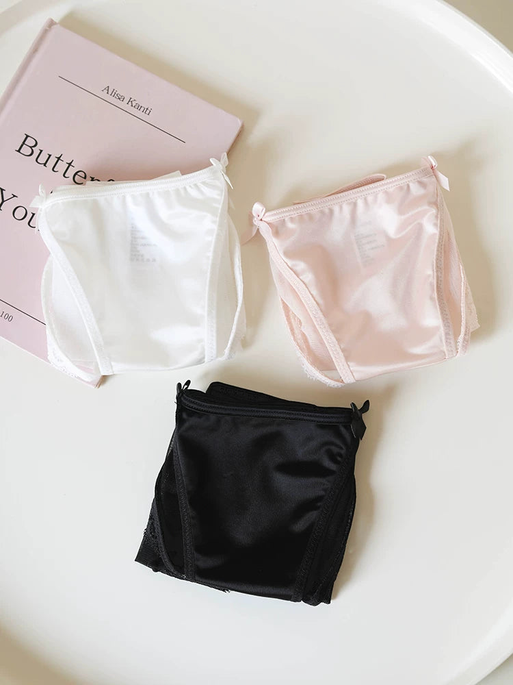 French-Inspired Vintage Panties with Double Bows and Lace Trim
