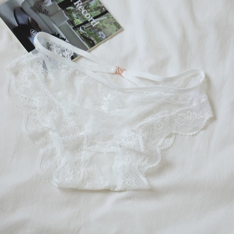 French-Inspired Lace Panties with Mesh Hollow-Out and Pure Cotton Crotch