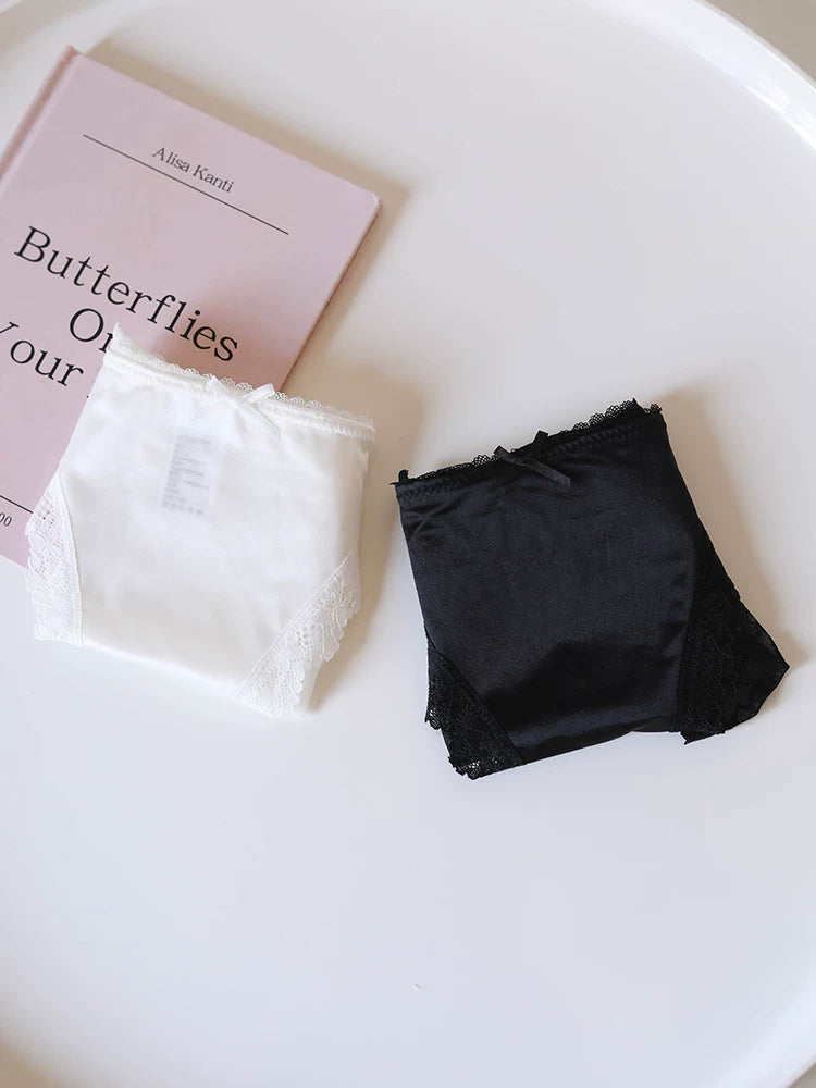 French-Inspired Vintage Panties with Bow Embroidery and Lace Trim