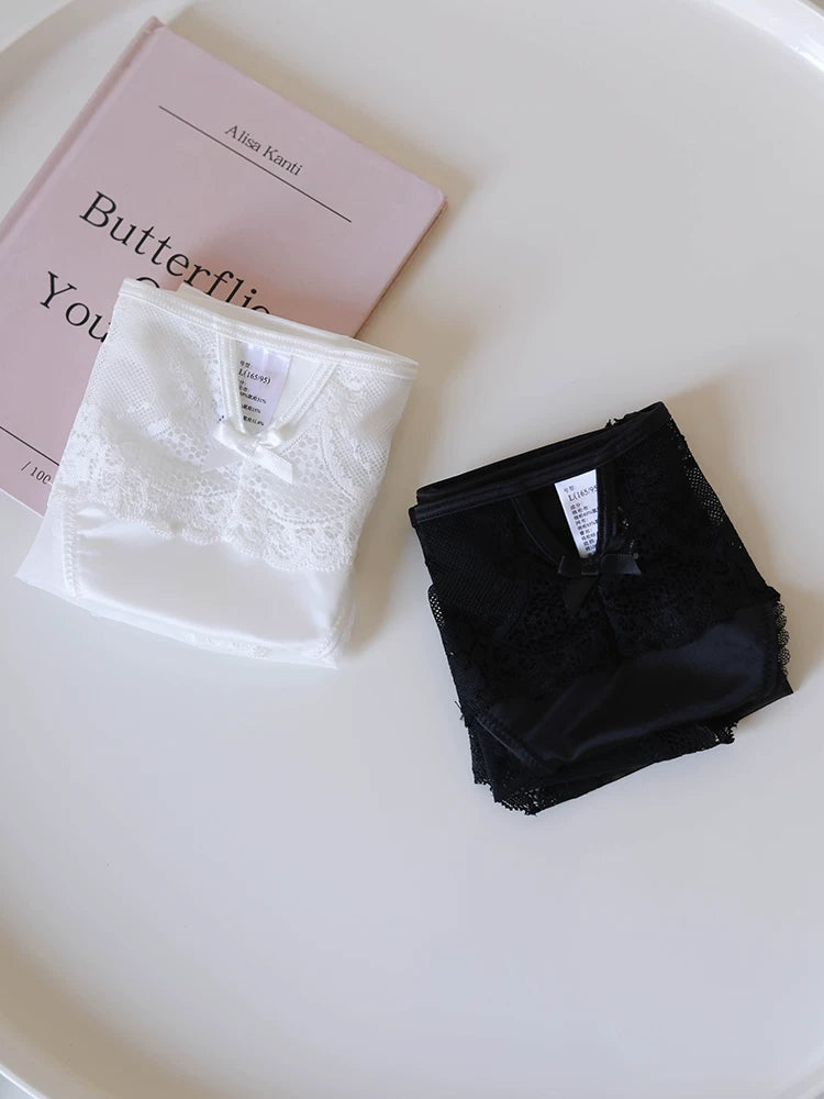 Breathable Floral Lace Low-Rise Panties with Cotton Crotch