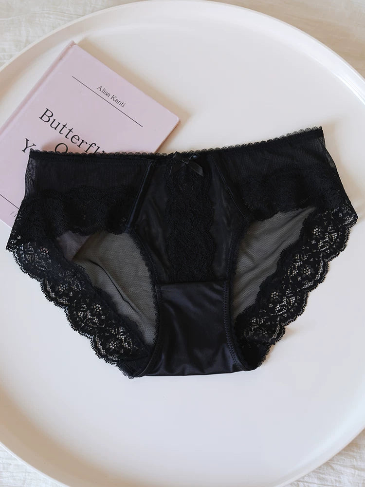 French-Inspired Vintage Panties with Satin Mesh and Lace Trim