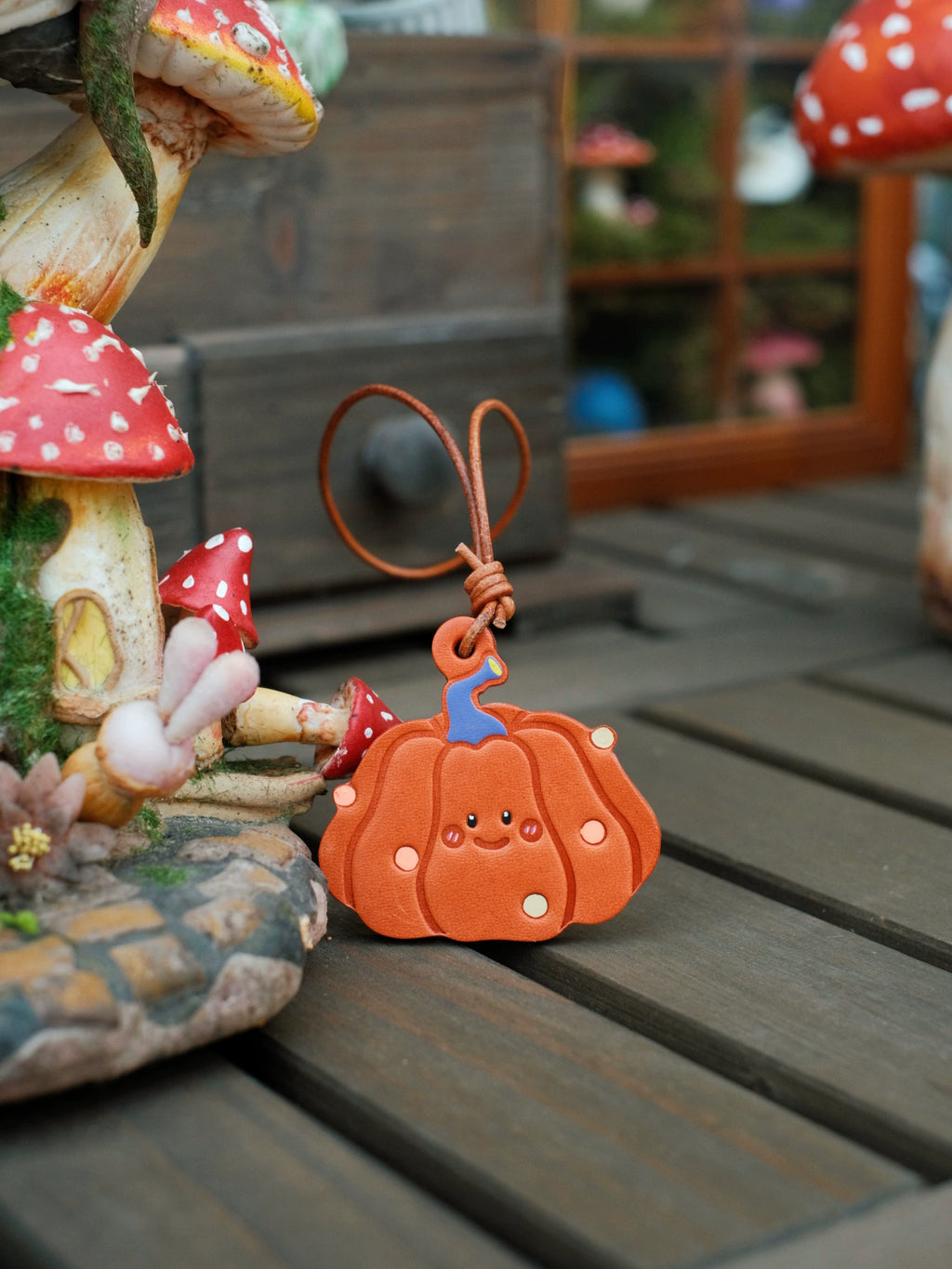 Cute Handmade Cowhide Leather Halloween Pumpkin Keychain Accessory