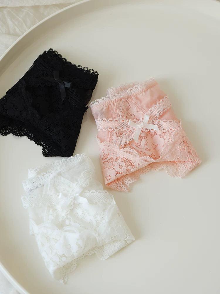 French-Inspired Vintage Sexy Panties with Thin Straps and Lace Trim
