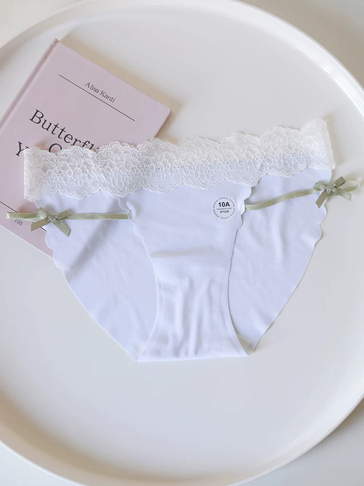 Seamless Ice Silk Panties with Bow and Lace Trim