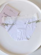 Seamless Ice Silk Panties with Bow and Lace Trim
