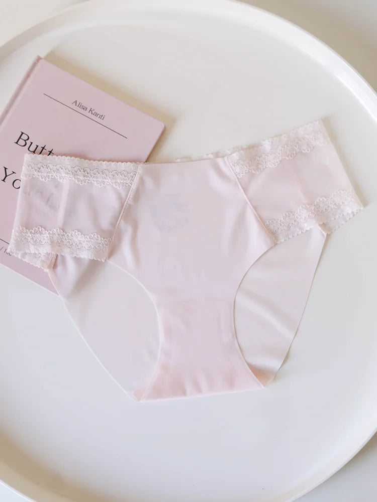Seamless Lace Silk Panties with Delicate Trim