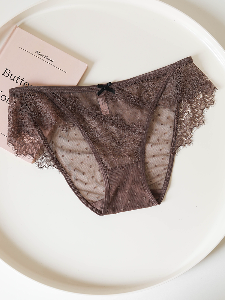 French-Inspired Vintage Panties with Bow and Lace Trim