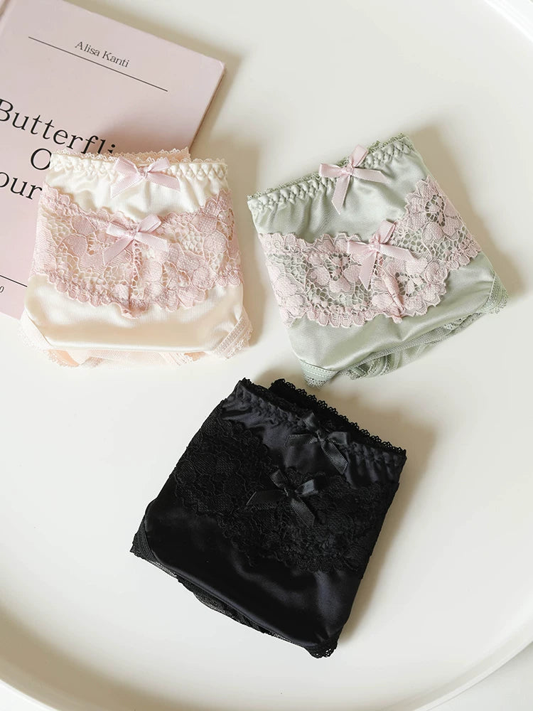 French-Inspired Vintage Panties with Bow Detail and Lace Mesh Trim