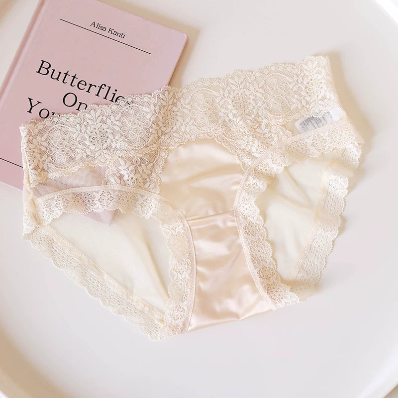 French-Inspired Vintage Sexy Panties with Lace Trim