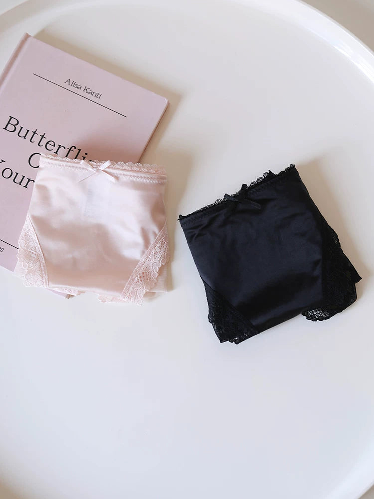French-Inspired Vintage Panties with Bow Embroidery and Lace Trim